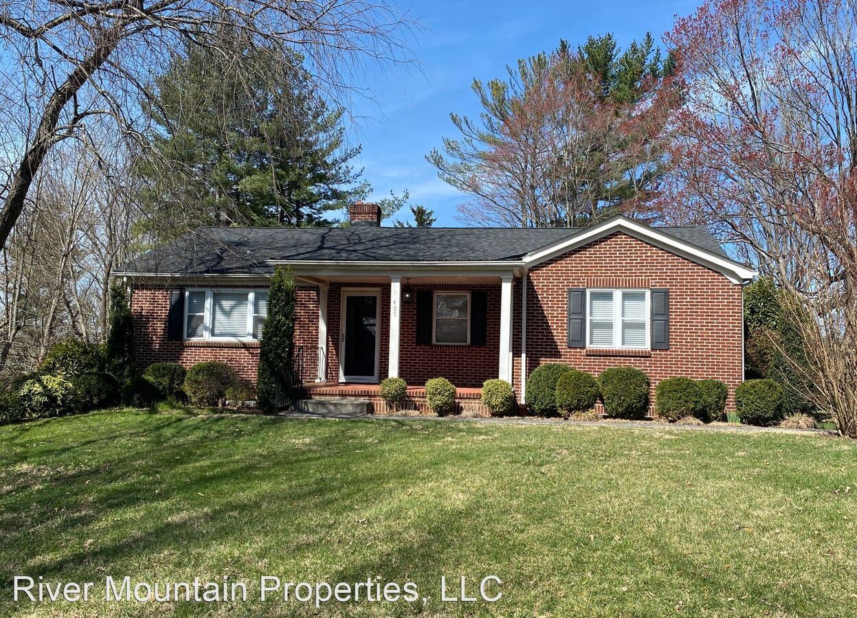 405 Hemlock Dr Blacksburg, VA House for Rent Rentable