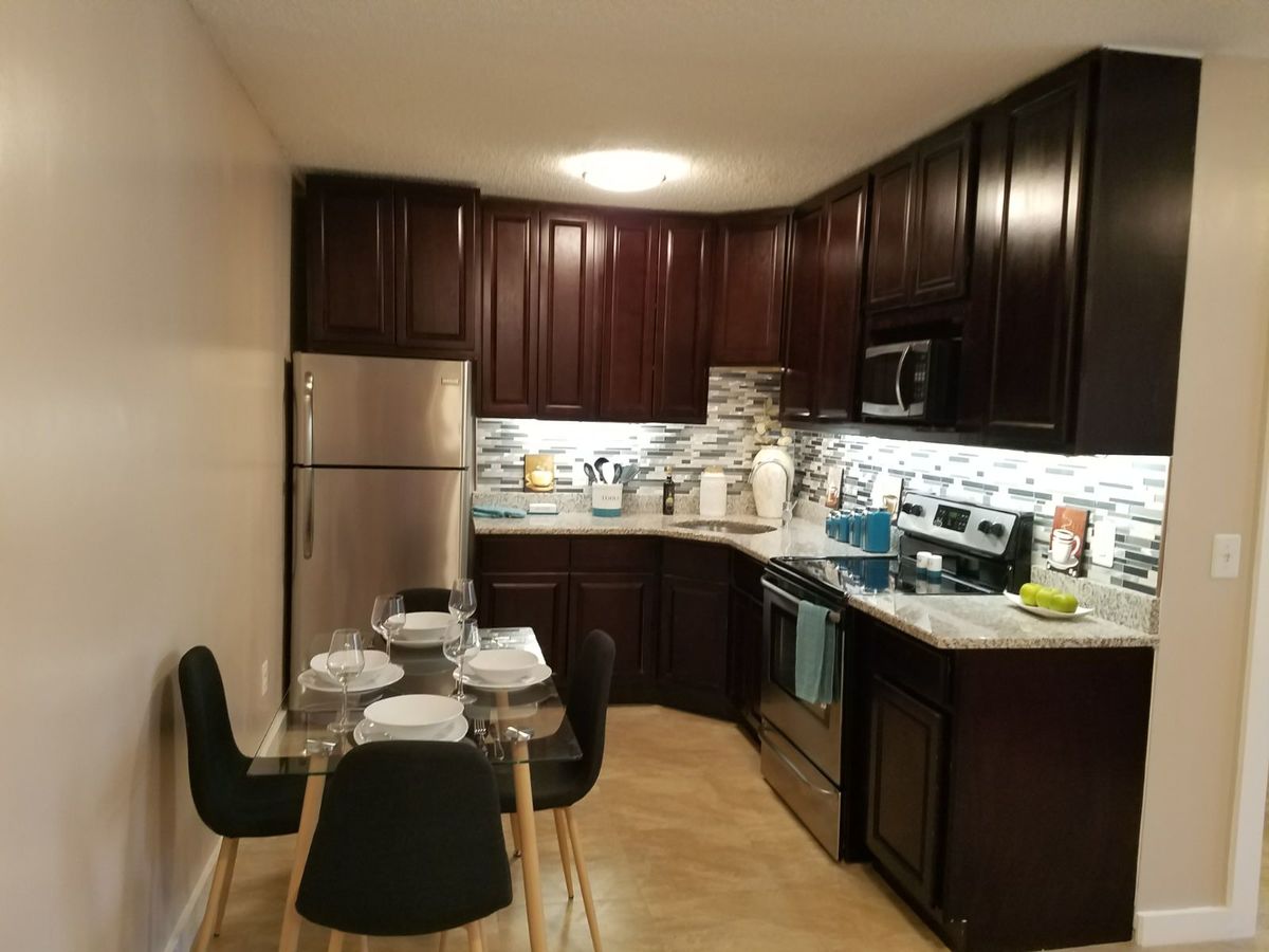 Lev Apartments 32 Cook Avenue Meriden, CT Rentable