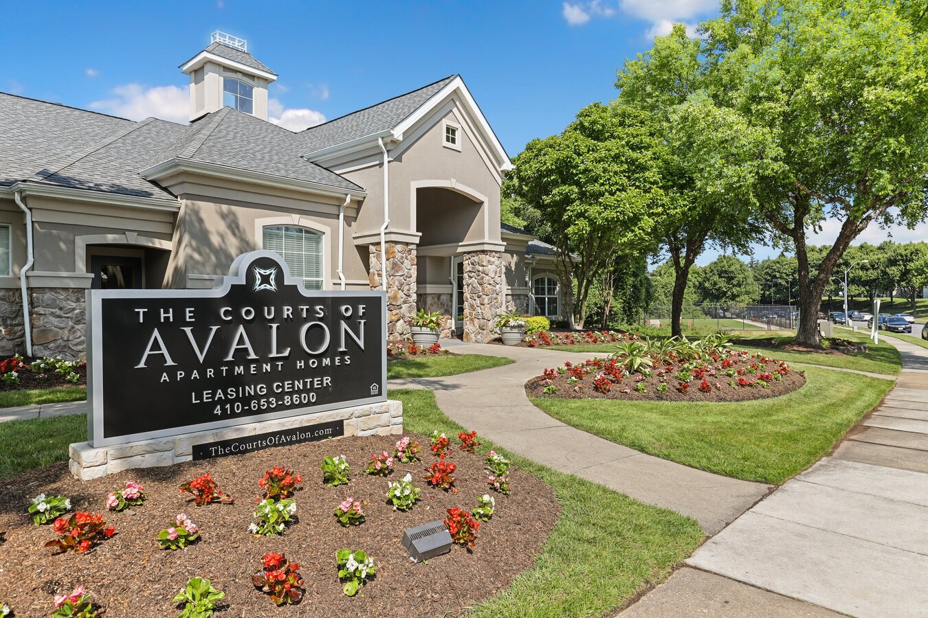The Courts of Avalon Apartments Pikesville, MD Rentable