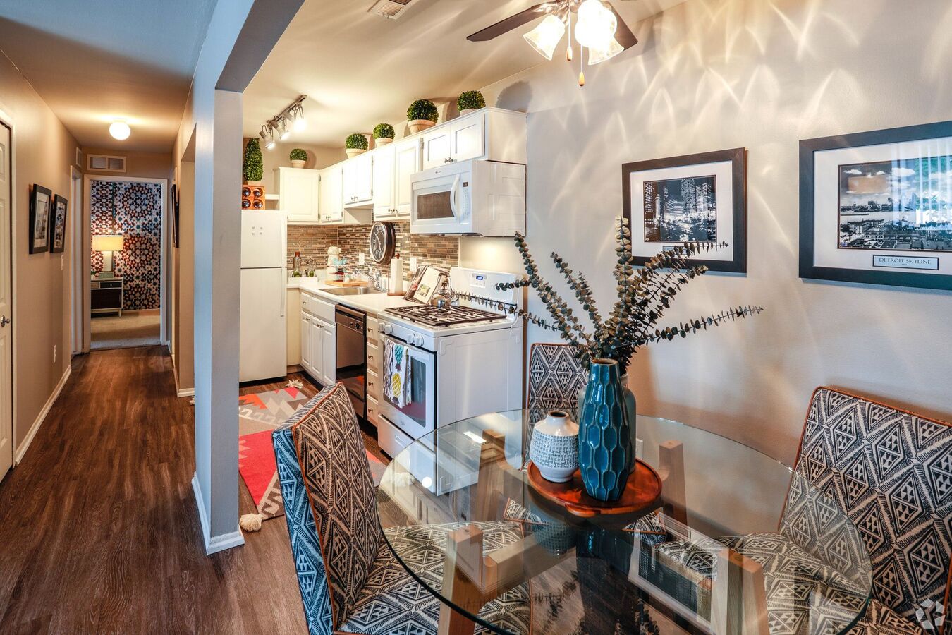 Village Club Of Rochester Hills Apartments Shelby Township, MI