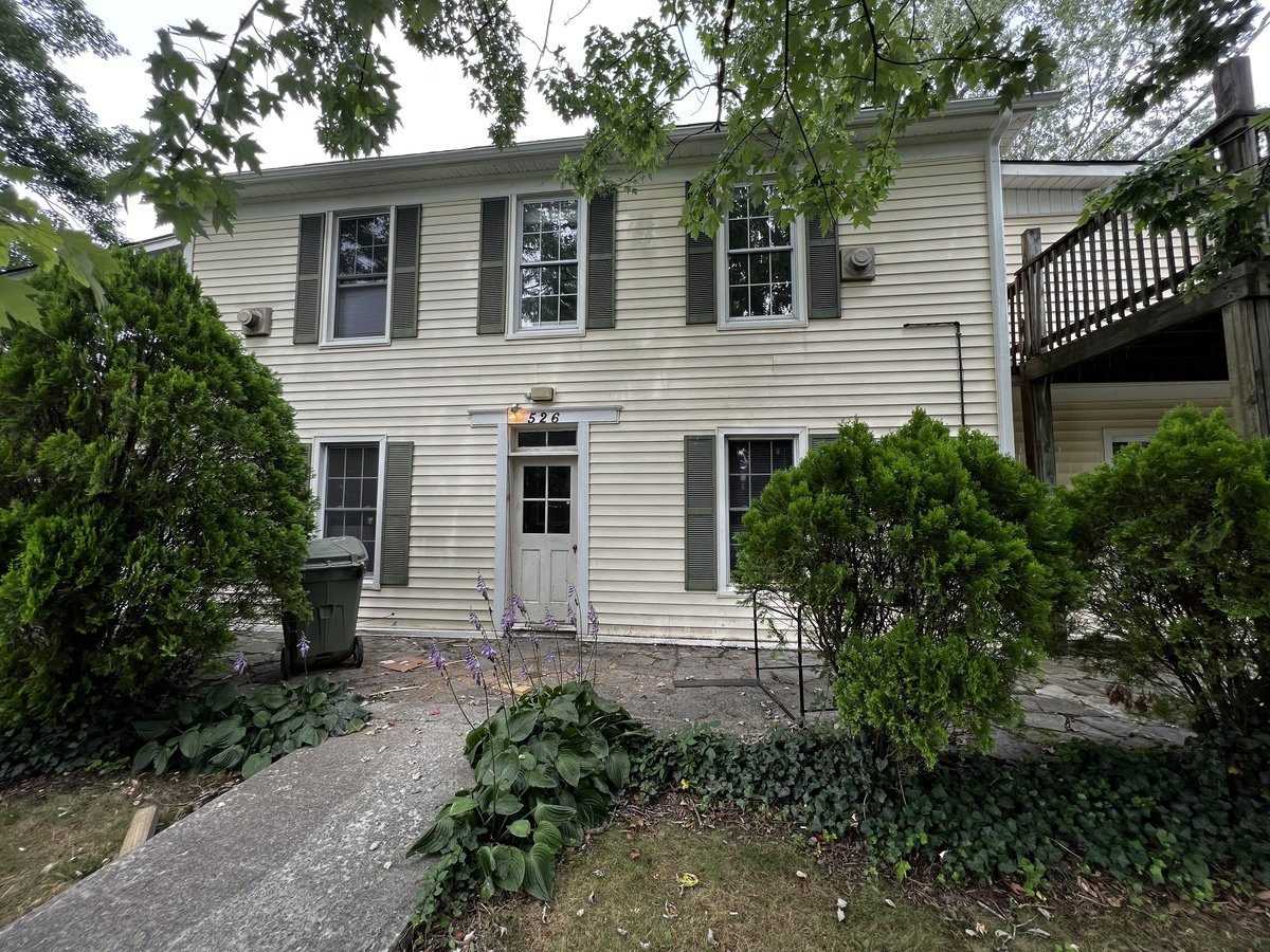 526 Fleming St Hendersonville, NC Apartment for Rent