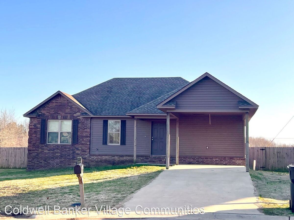 1730 Tara Dr Pocahontas, AR House for Rent Rentable