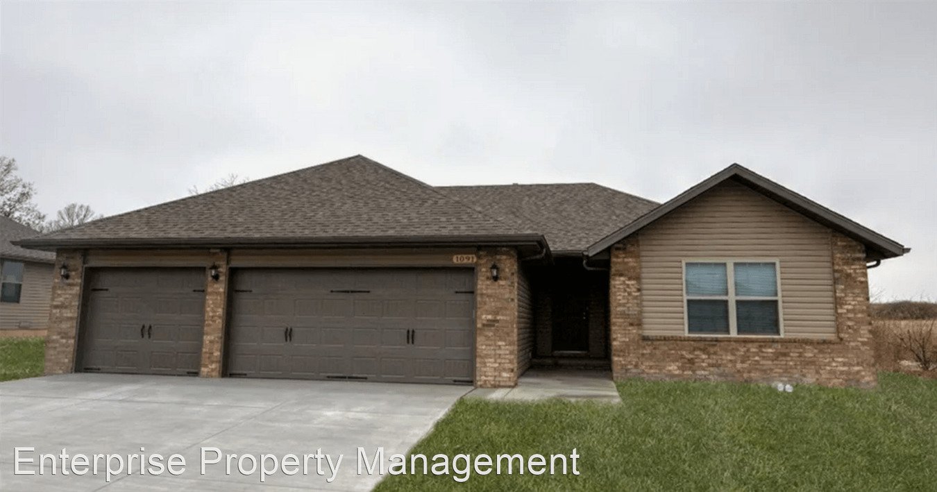1091 S Calabria Ave Republic, MO House for Rent Rentable