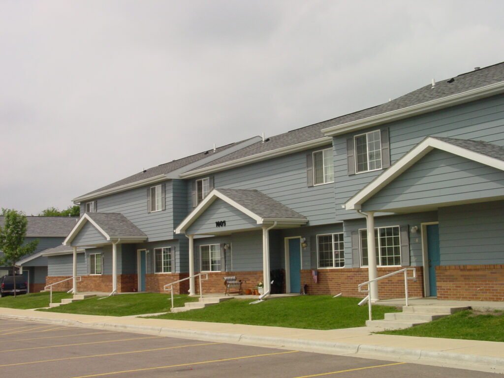 Southridge Apartments Sioux Falls, SD Rentable