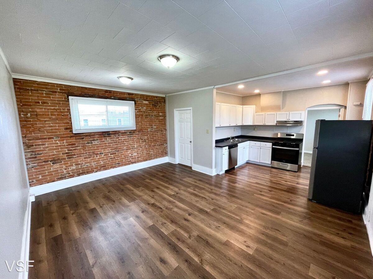 611 N Main Piqua, OH Apartment for Rent Rentable