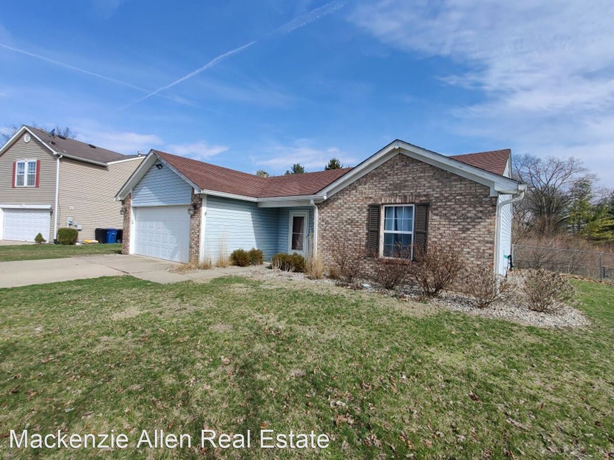 1282 Highpointe Blvd Shelbyville, IN House for Rent