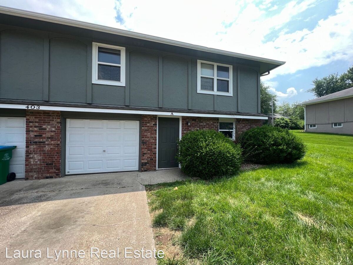 403 NE Westwind Dr a Lees Summit, MO House for Rent