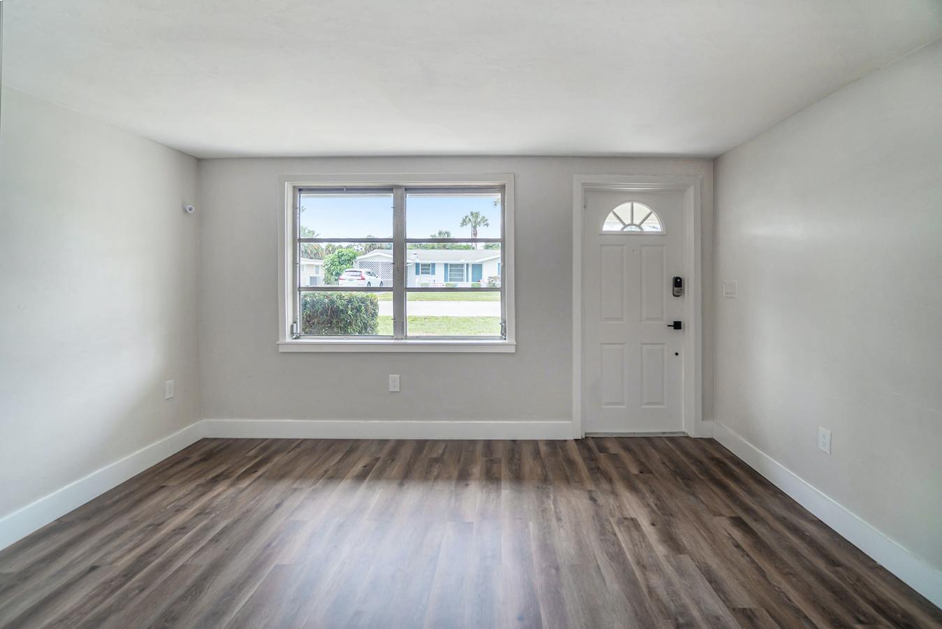 7428 Cass Circle Sarasota, FL House for Rent Rentable