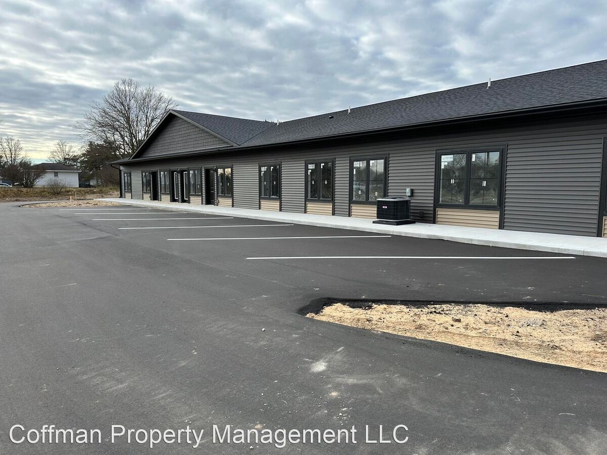 4326 Pine Forest Blvd NE Grand Rapids, MI Apartment for Rent