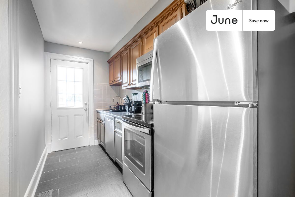 756 Fairmont St Washington Dc, DC Apartment for Rent