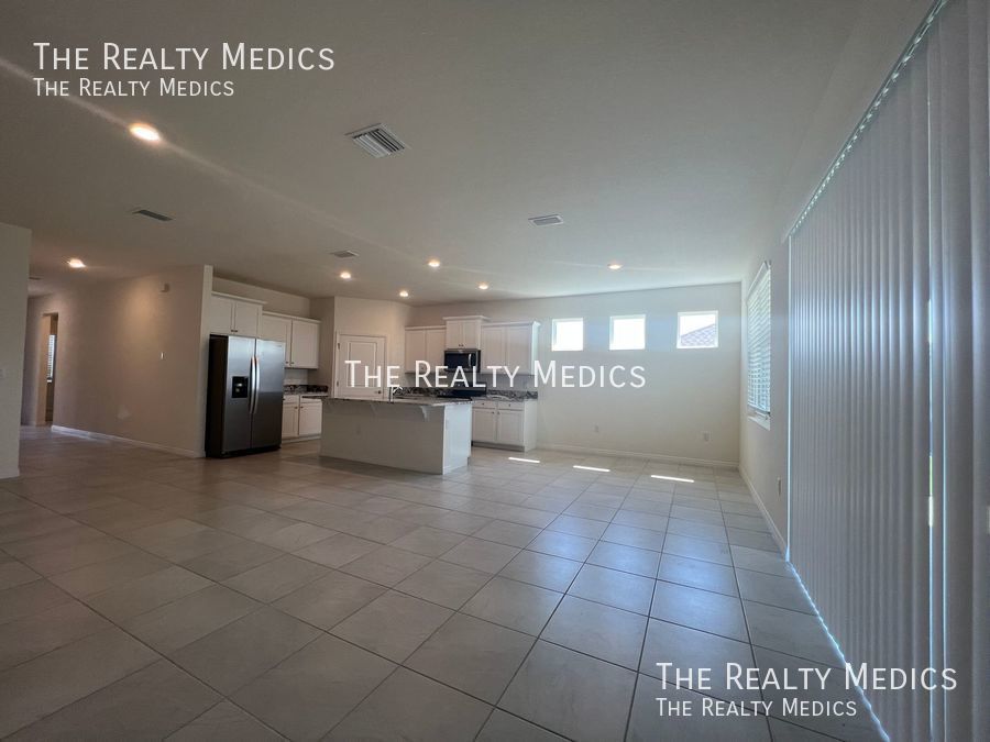 7926 Penrose Pl Wildwood, FL House for Rent Rentable