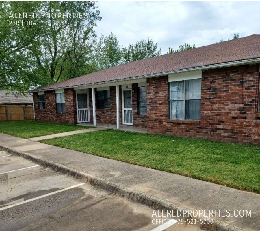 1004 W Hendrix St Rogers, AR Apartment for Rent Rentable
