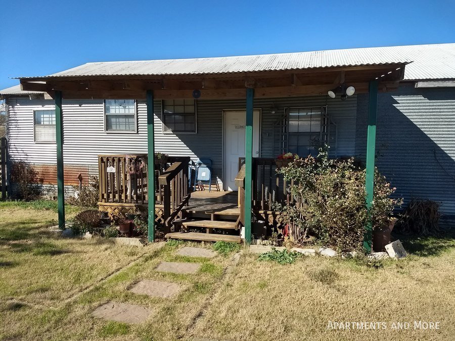 1145 FM 1977 Staples, TX Apartment for Rent Rentable