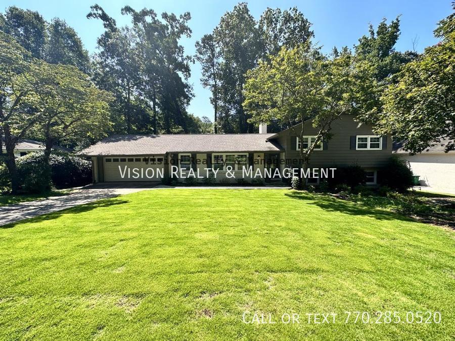 2295 Echo Hills Cir Atlanta, GA House for Rent Rentable