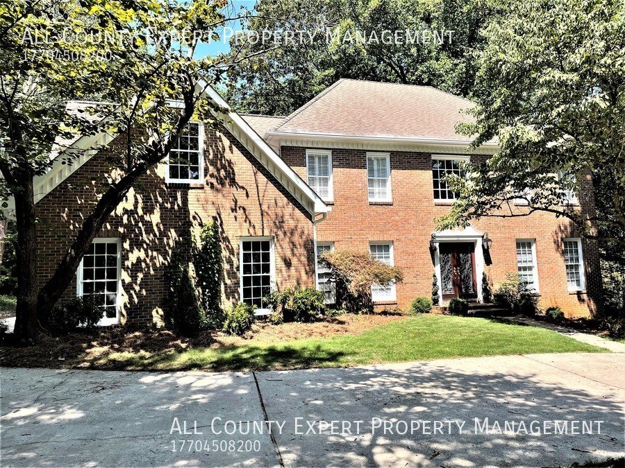 210 Willow Lake Cv Roswell, GA House for Rent Rentable