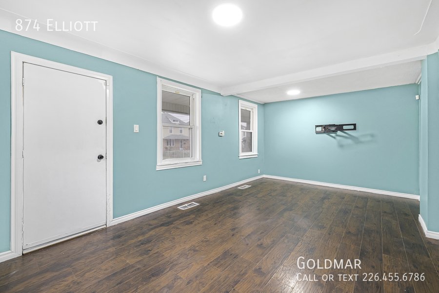 874 Elliott Windsor, ON House for Rent Rentable