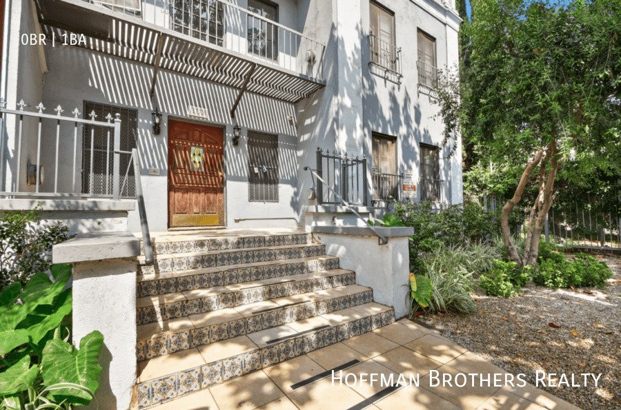 1735 N Cherokee Ave Los Angeles, CA Apartment for Rent