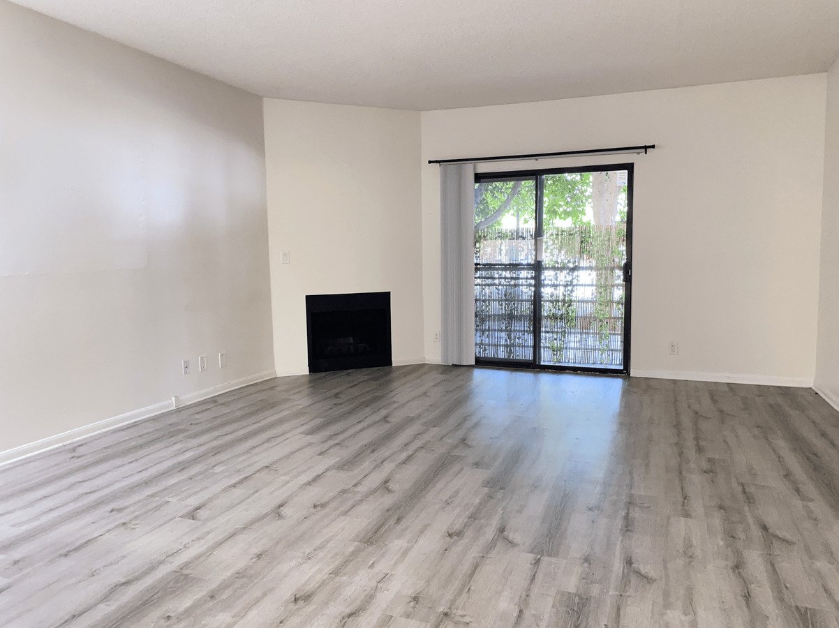 2722 Abbot Kinney Blvd Venice, CA Apartment for Rent