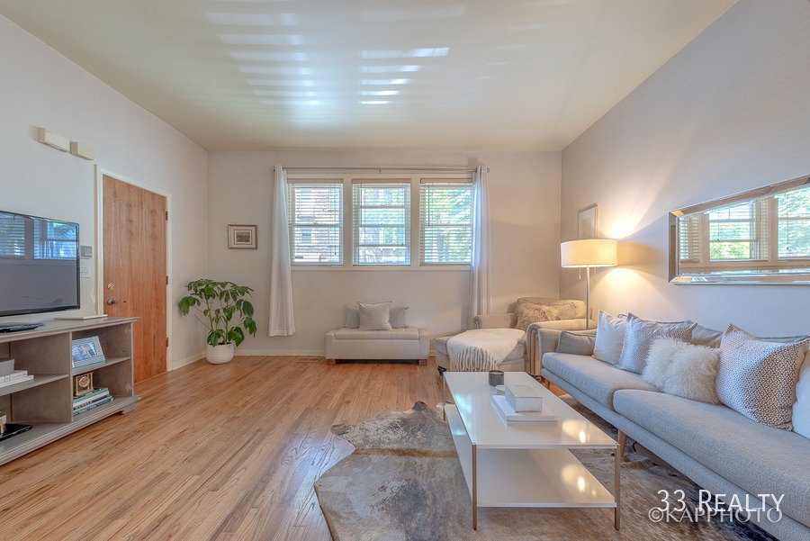 1953 W Melrose St Chicago, IL Apartment for Rent Rentable