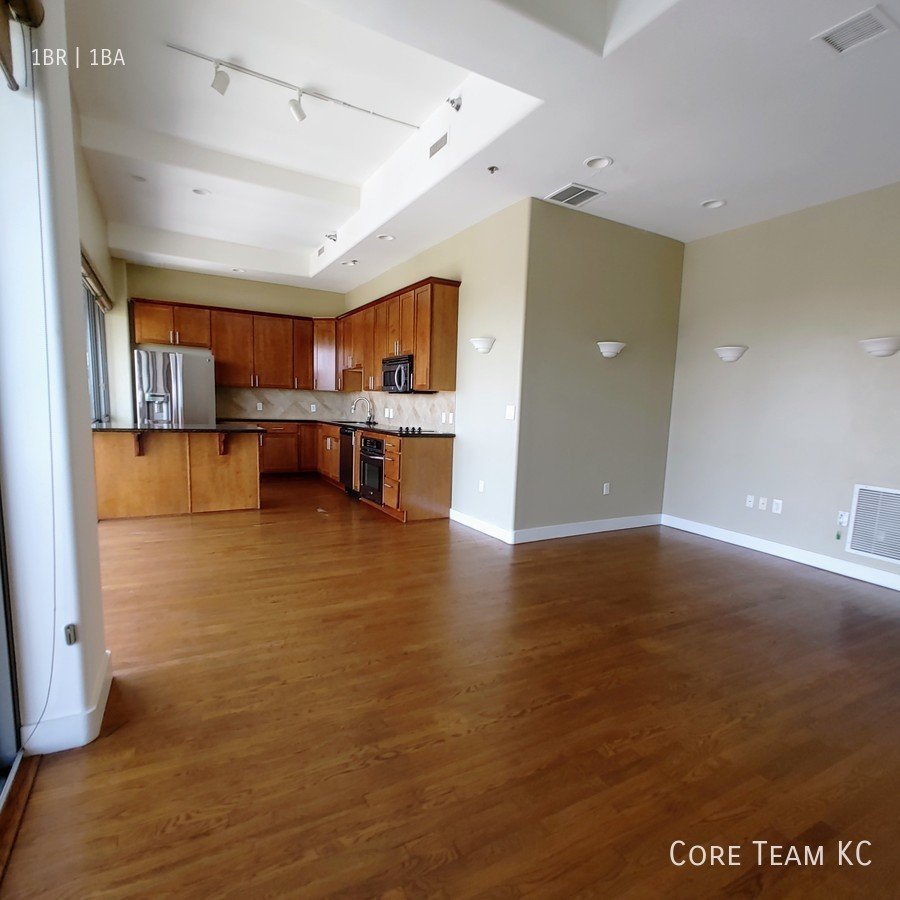 602 Admiral Blvd Kansas City, MO Apartment for Rent