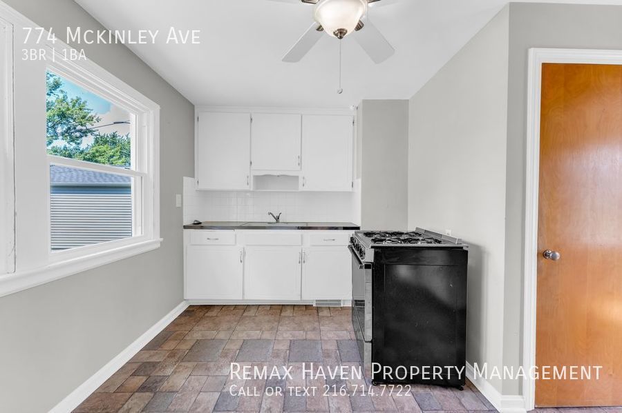 774 Mckinley Ave Bedford, OH House for Rent Rentable