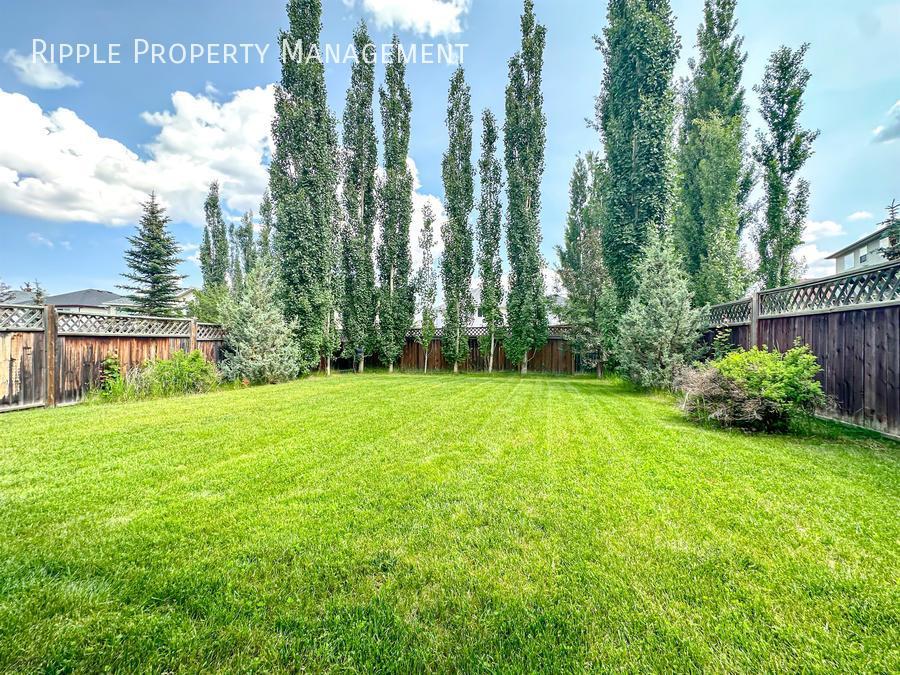 113 Citadel Mdw Calgary, AB House for Rent Rentable