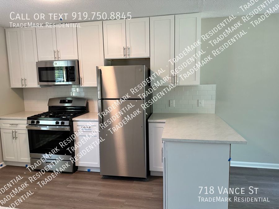 718 Vance St Mebane, NC Apartment for Rent Rentable