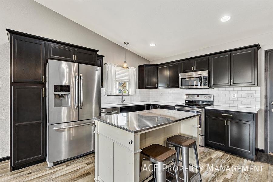 1247 Juneau Dr Box Elder Box Elder, SD House for Rent