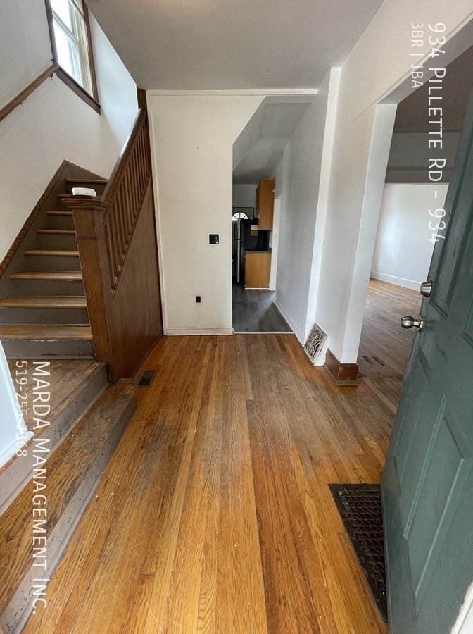 936 Pillette Rd Windsor, ON Apartment for Rent Rentable