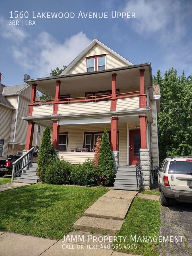 1560 Lakewood Ave Upper Lakewood, OH House for Rent