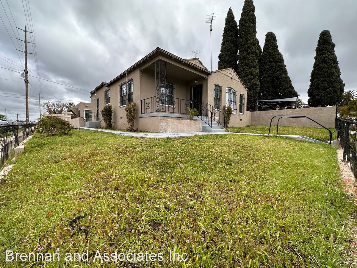 2104 Harrison Ave San Diego, CA House for Rent Rentable