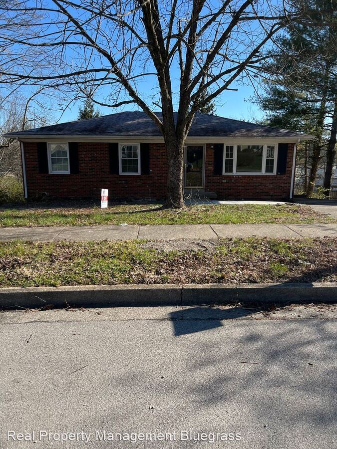 1125 Bay Meadows Dr Lexington, KY House for Rent Rentable