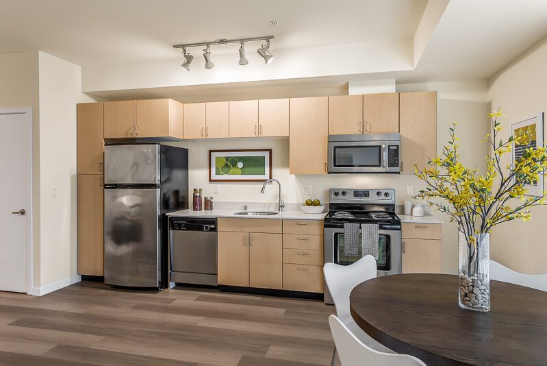 Library Place Apartments 2720 Hoyt Ave Everett, WA