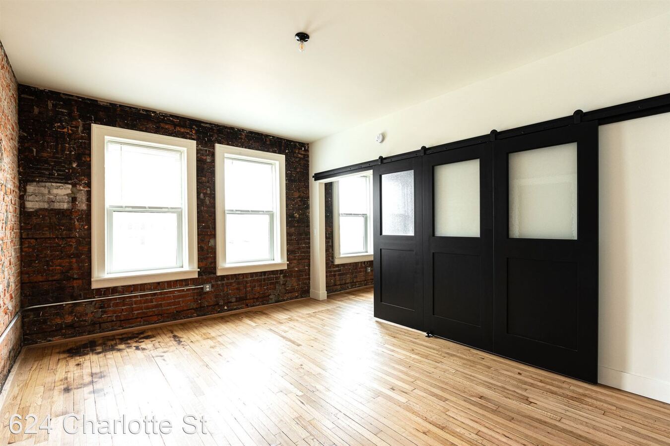 The Charlotte Apartments 624 Charlotte St Detroit, MI