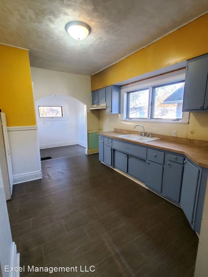 2729 Westmoor St South Bend, IN House for Rent Rentable