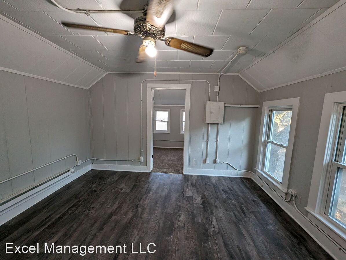 518 W High St Elkhart, IN Apartment for Rent Rentable