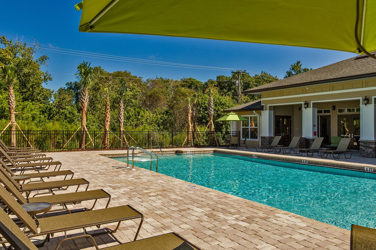 Oakwood Sarasota Apartments 6720 15Th St Sarasota, FL