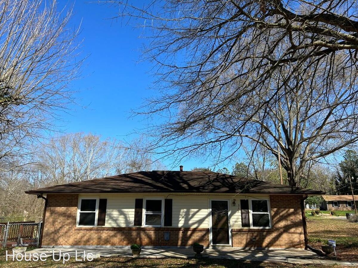 535 Lunar Ct Winston Salem, NC House for Rent Rentable