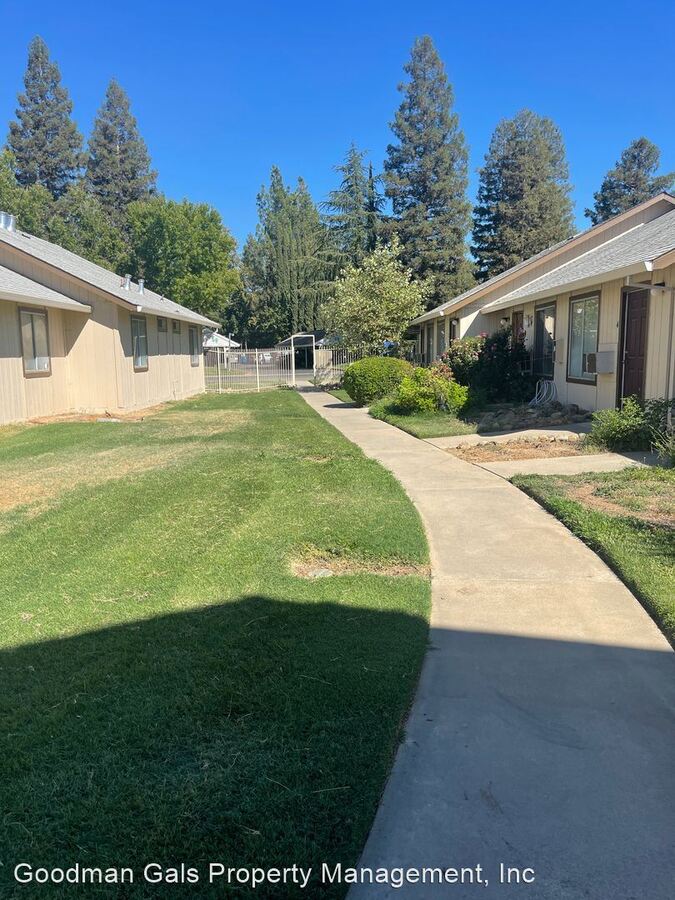 1700 Ellis Lake Dr Marysville, CA Apartment for Rent