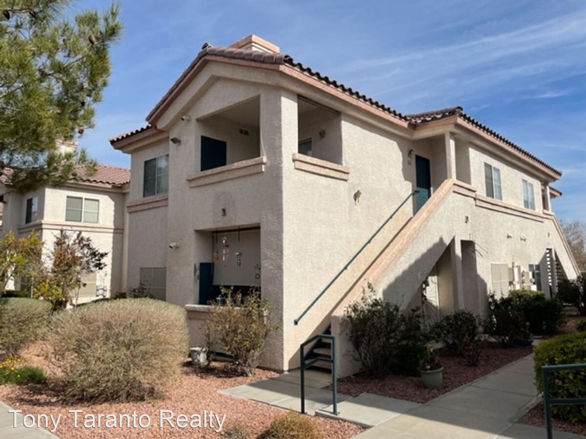 2121 Echo Bay St Unit 204 Las Vegas, NV House for Rent