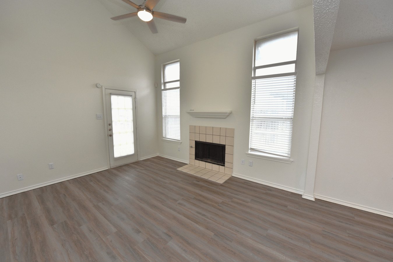 Yorkshire Village Apartments Lubbock, TX Rentable