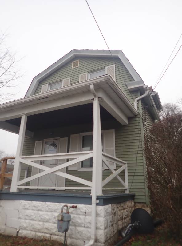 3517 W 3Rd Ave Beaver Falls, PA House for Rent Rentable