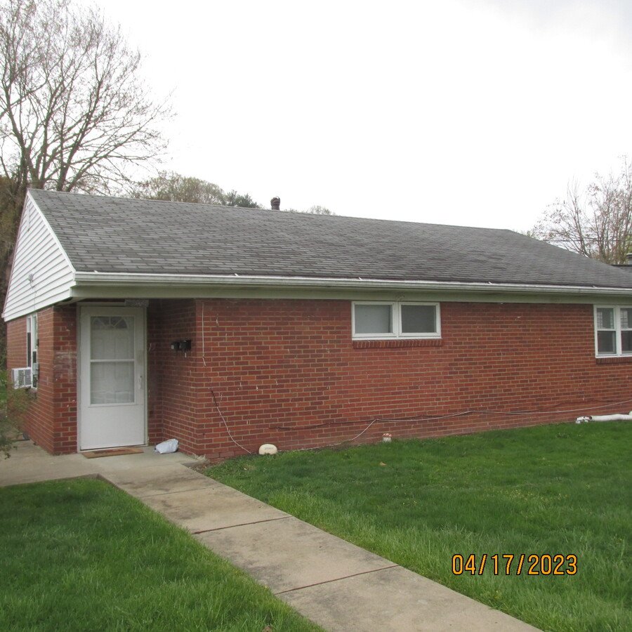 2503 Martha St Aliquippa, PA House for Rent Rentable