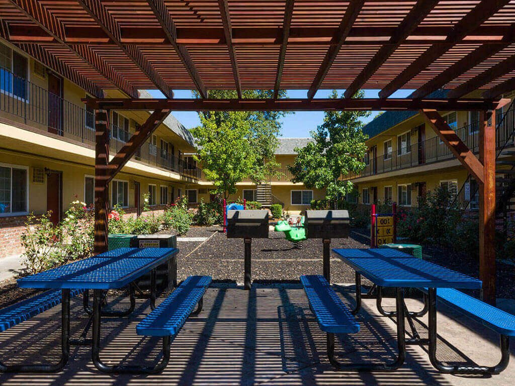 Dover Park Apartments 713 E Travis Blvd Fairfield, CA