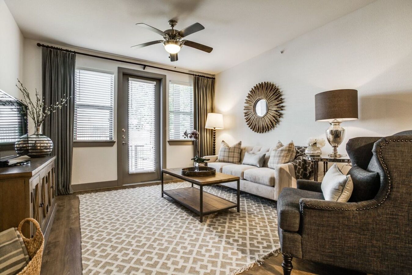 Alcove at Alamo Heights Apartments San Antonio, TX Rentable