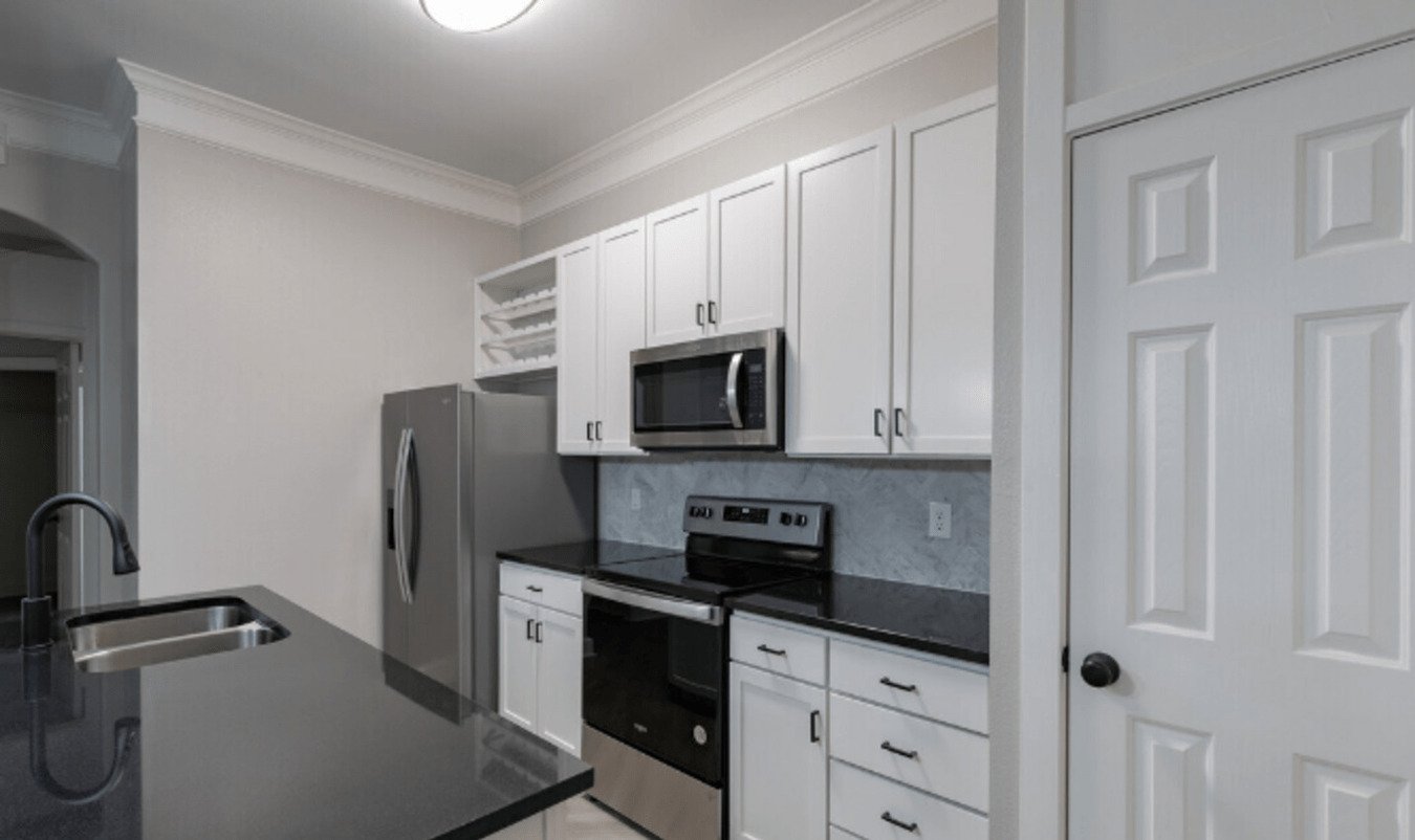 Heights On Katy Apartments 7105 Old Katy Rd Houston, TX