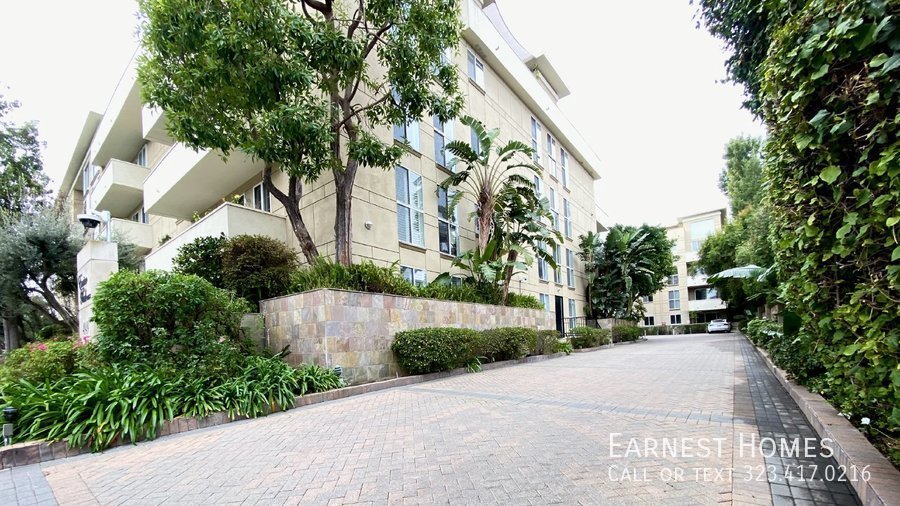 4949 Genesta Ave Unit 116 Encino, CA Apartment for Rent