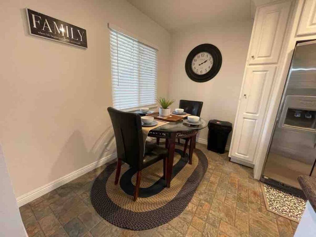 Penny, Three Bedroom Apartments Riverside, CA Rentable