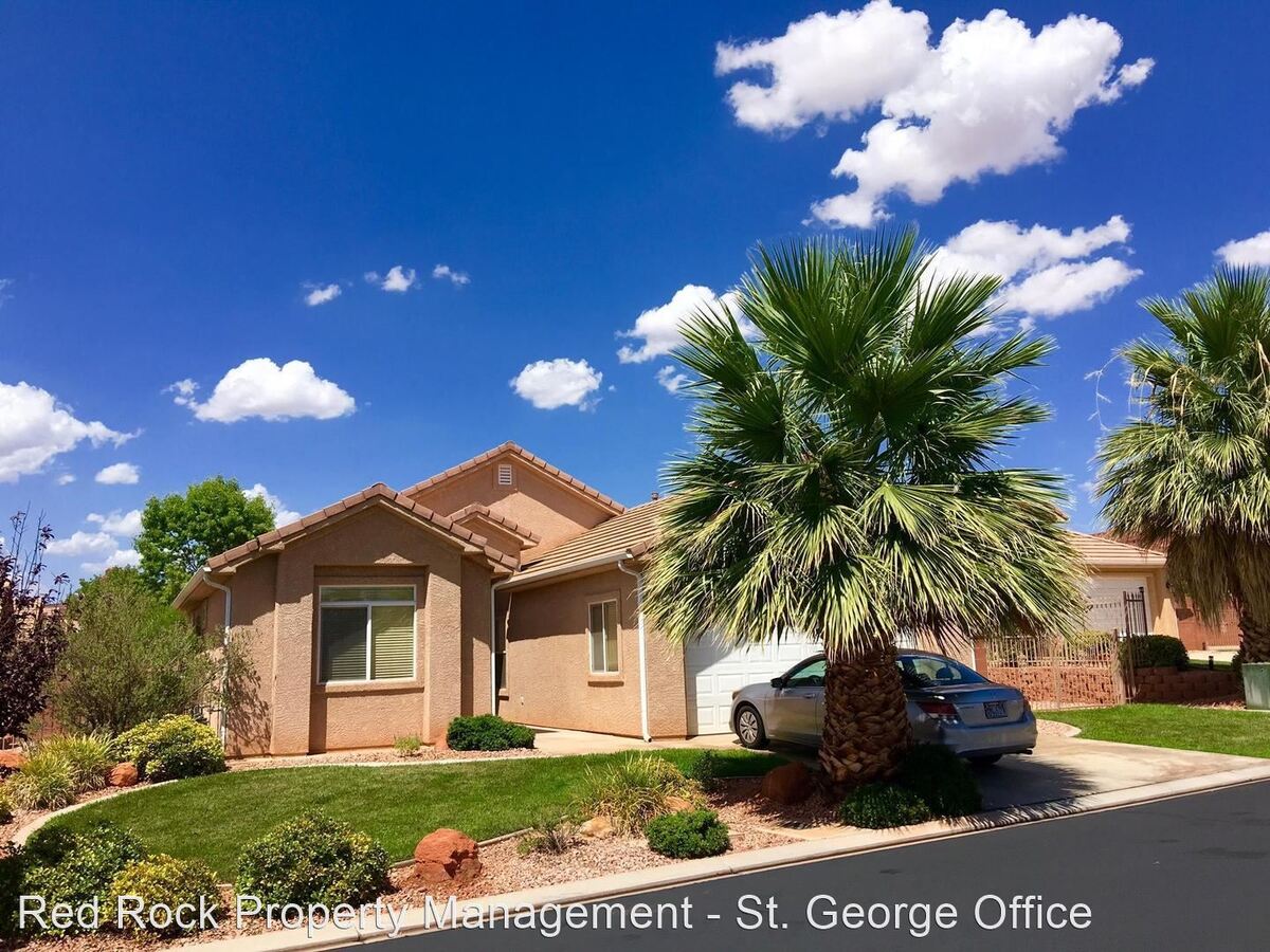 3 Bedroom Home Private Backyard And Community... Apartments St UT