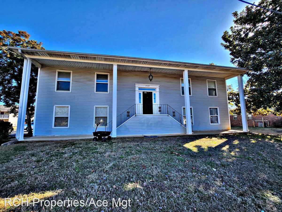 (rch34) Westmead Garden Apartments Decatur, AL Rentable